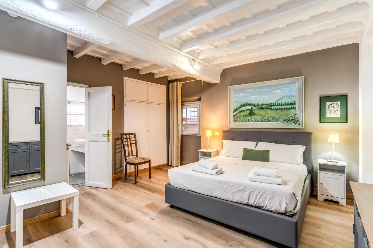 Lovely Spacious Apartment Near The Colosseum Rom Exteriör bild